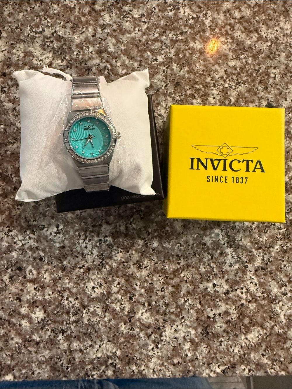 Invicta Women's Turquoise Dial Crystal Accent Stainless Steel Bracelet Watch - Picture 5 of 7